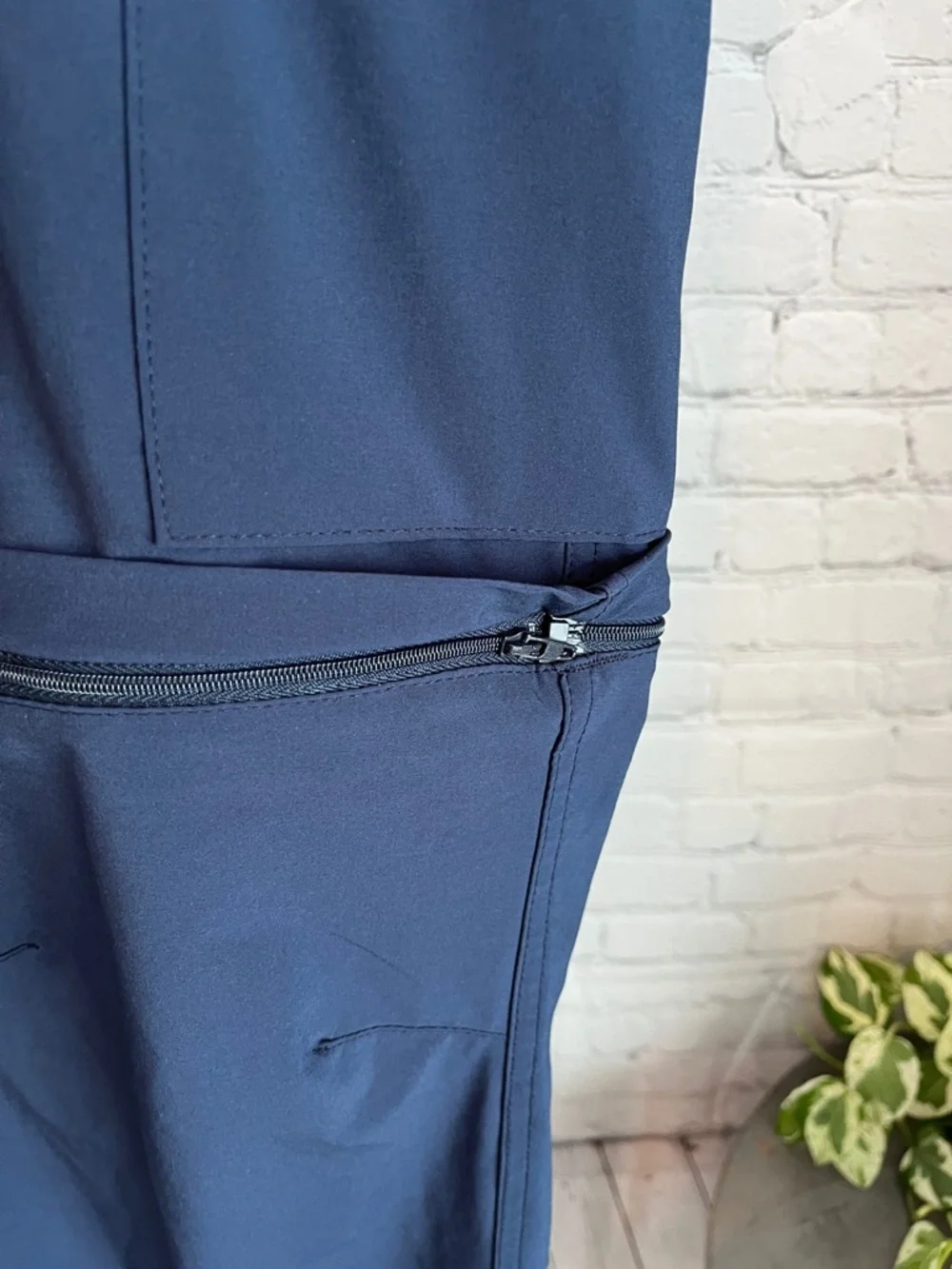 Columbia Men's Navy Convertible Cargo Pants 38X30